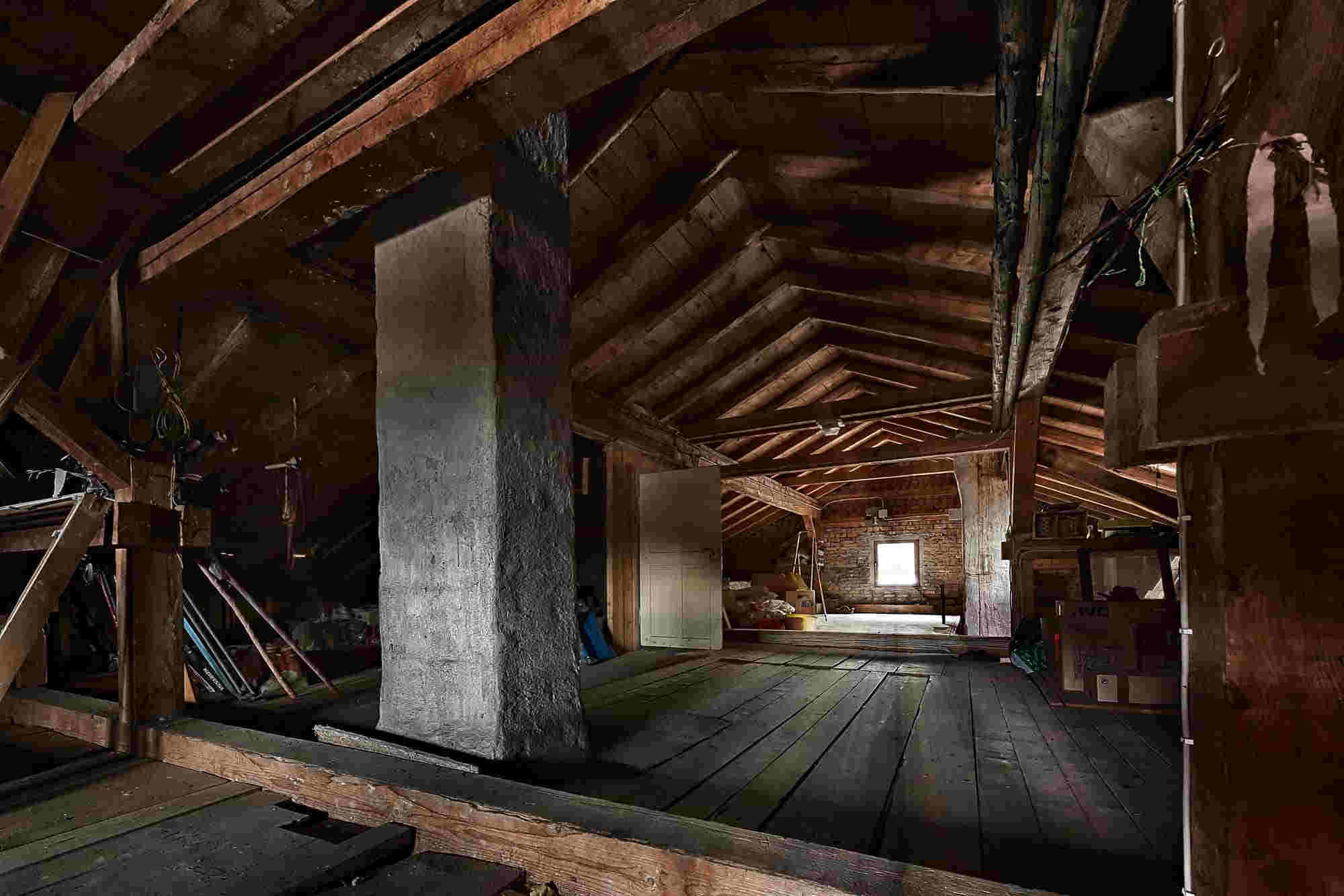 oof-rat-attic-feature